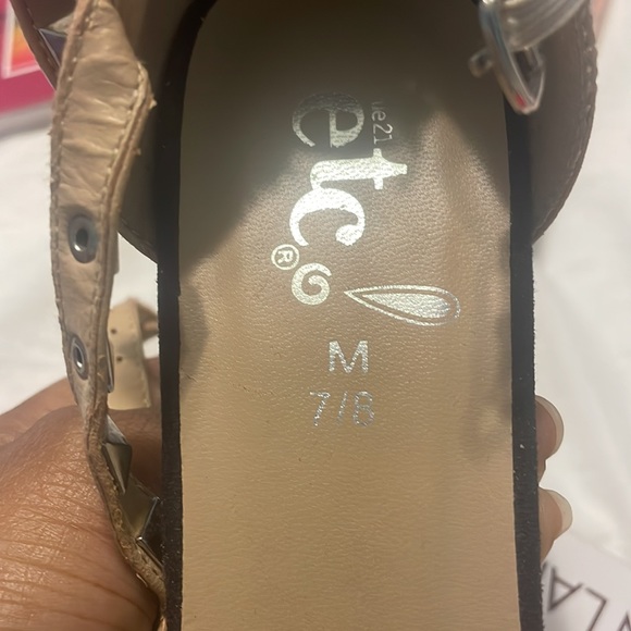 Studded High Heels - Picture 3 of 3